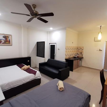 Adina Drive-In Motel Cenang - Managed By Shell Out Resort Pantai Cenang (Langkawi) Exterior foto