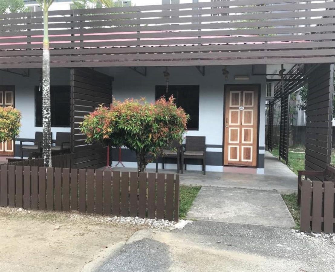 Adina Drive-In Motel Cenang - Managed By Shell Out Resort Pantai Cenang (Langkawi) Exterior foto